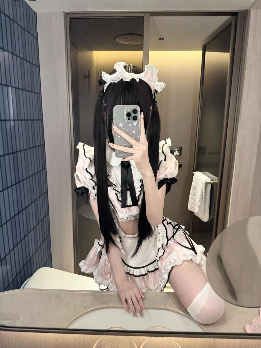 深 tweet media