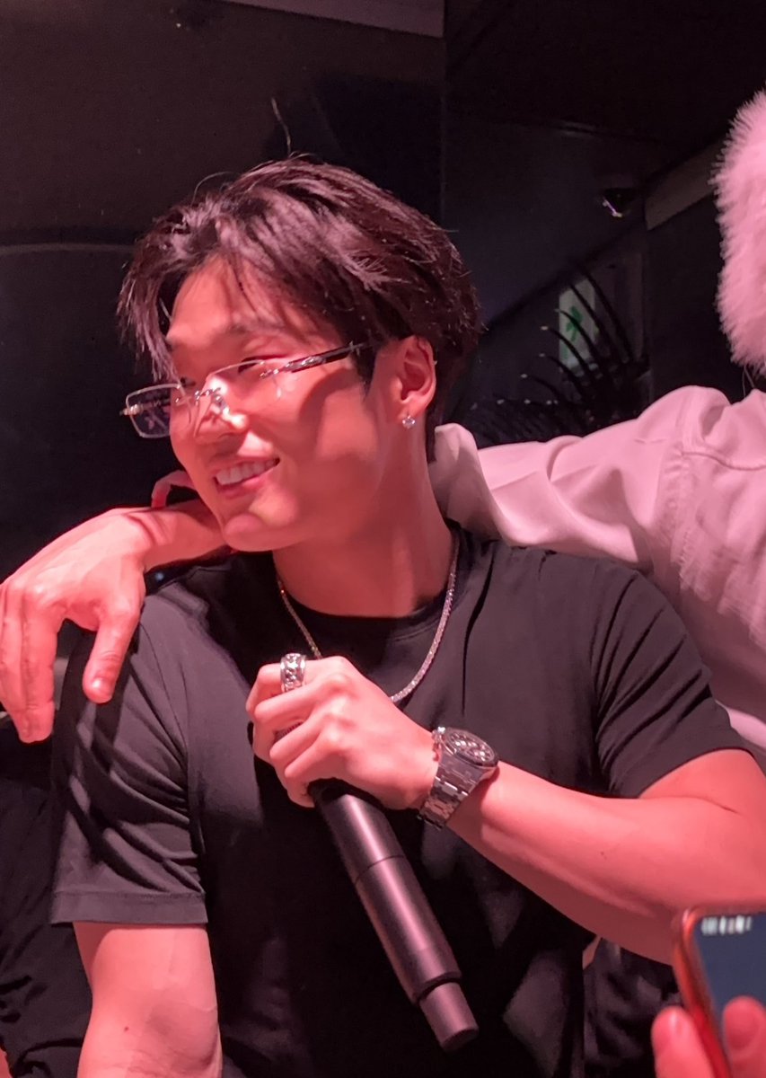 haonindaeyo's tweet photo. HAON AND BOBBY THESE PAST FEW DAYS WILL BE THE DEATH OF ME I SWEAR TO ALL GODS https://t.co/HcX1rJJJfm