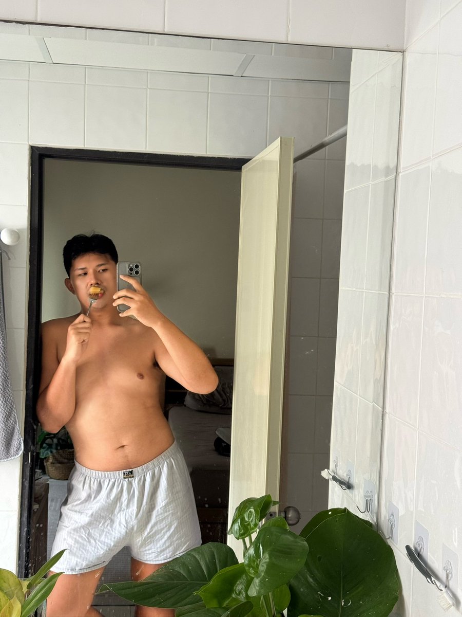 winwhitdwin's tweet photo. แบร่ 😜 https://t.co/TIM3cYof9v
