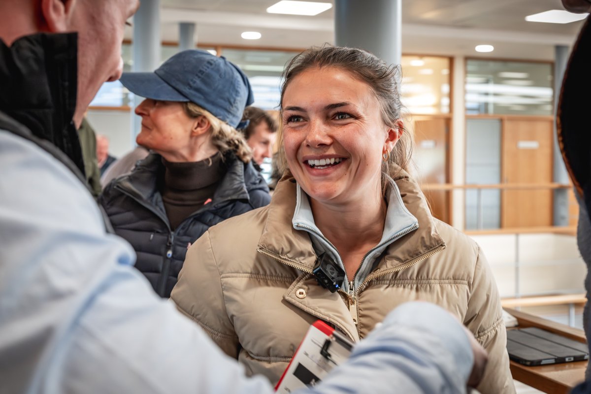 GoffsUK's tweet photo. A new top lot at #GoffsSpring as Lot 100, a Golden Horn half-brother to the Gr.3 winner and Gr.1 placed LUCCIA, is purchased by @meg_nicholls97 &amp; @PFNicholls for £140,000. 🔥

Consigned by @millhousestud as part of the Pump and Plant Services Dispersal.

#SpringLoaded https://t.co/eZUiU79XCo