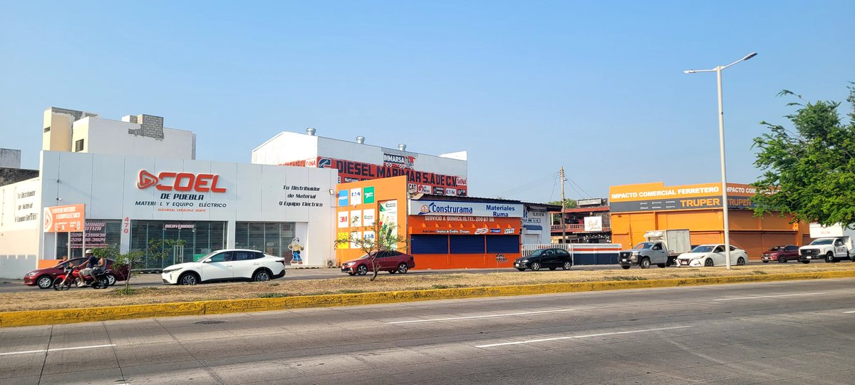 Mausingle117's tweet photo. Toco venir a trabajar por estos rumbos #single #sw #veracruz #pareja https://t.co/2DheYNbwcV