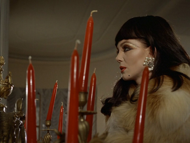 CinemaCrimes's tweet photo. UNA JENA IN CASSAFORTE
Cesare Canevari | 1968 https://t.co/i9ruCJ8L2A