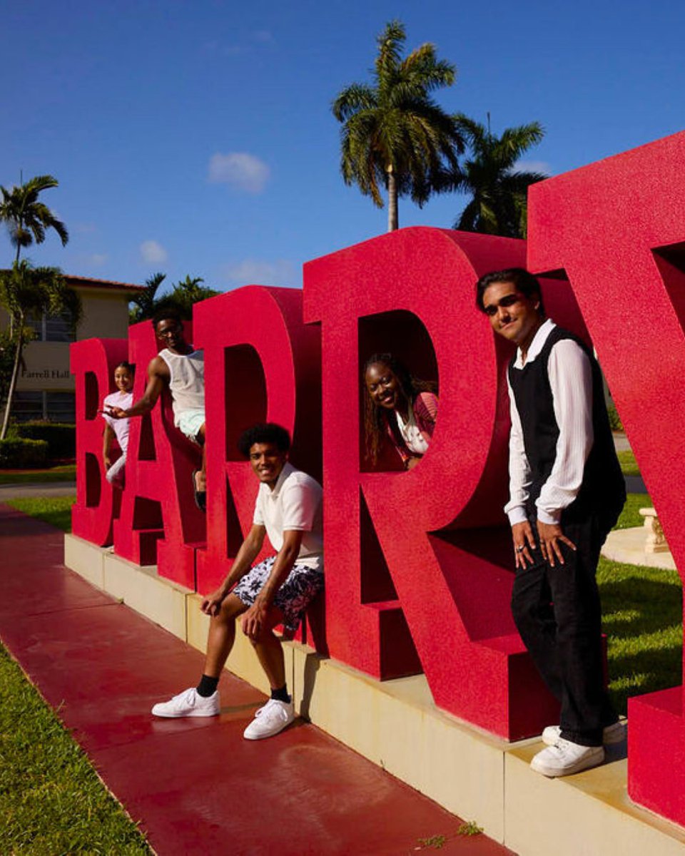 Barry University tweet media