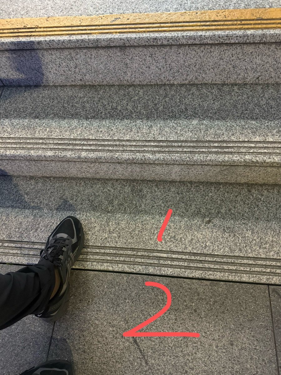 柳染/Yanagi tweet media