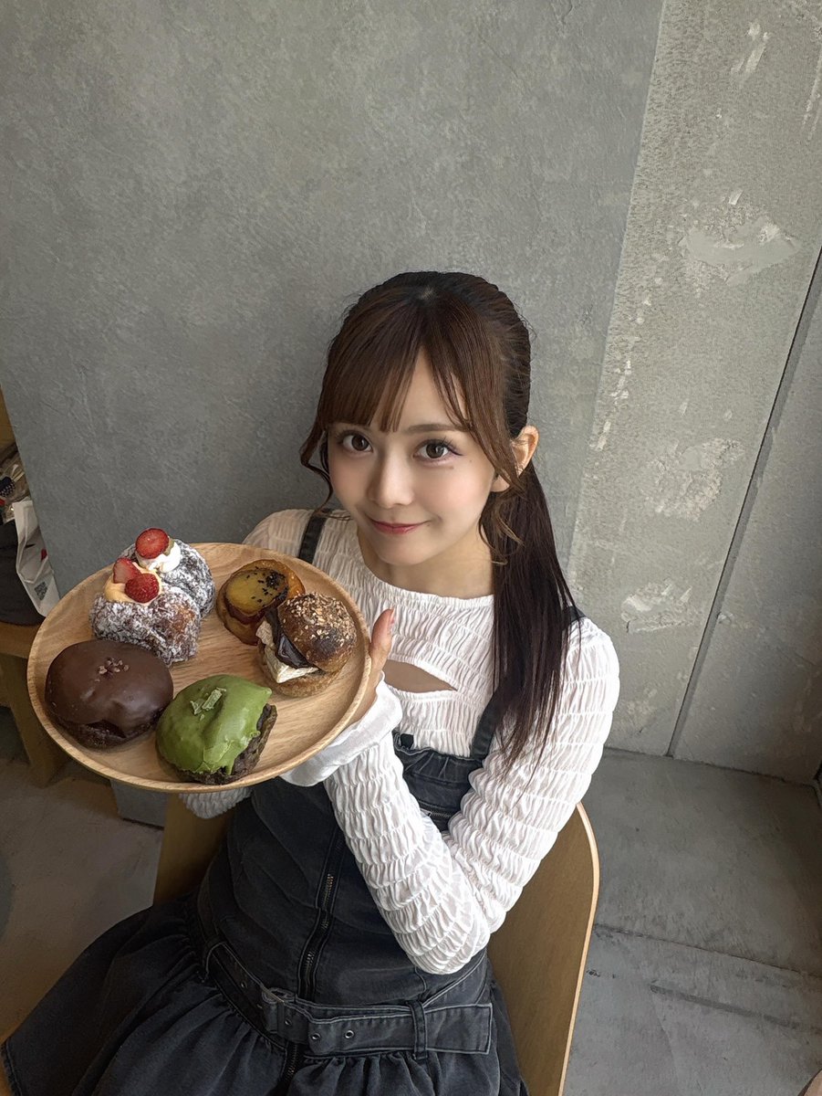鈴木花梨(MORE STAR) tweet media