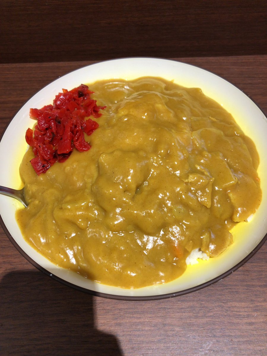 8969soldier's tweet photo. 流行ってるから久しぶりに食べた。会社から歩いて行けるからみんなでお昼に。 https://t.co/1iWzflrTa1