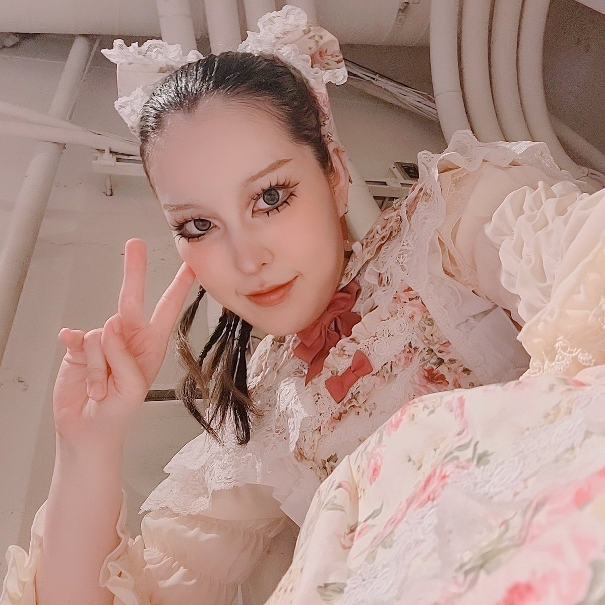 toko_camellia's tweet photo. 本日は  #ライゴレ5 にお越しくださりありがとうございました💓
#トレメンドス のライブはやっぱり唯一無二！でも今回はより一層客席の女達からパワーを貰って、100万馬力のエネルギーを爆発させられたよ🤭
今回きっかけで私達を知ってくれた女達も何か響いてくれたら嬉しいな🫶

椿綺透子🥀 https://t.co/dcwOr0o0lD