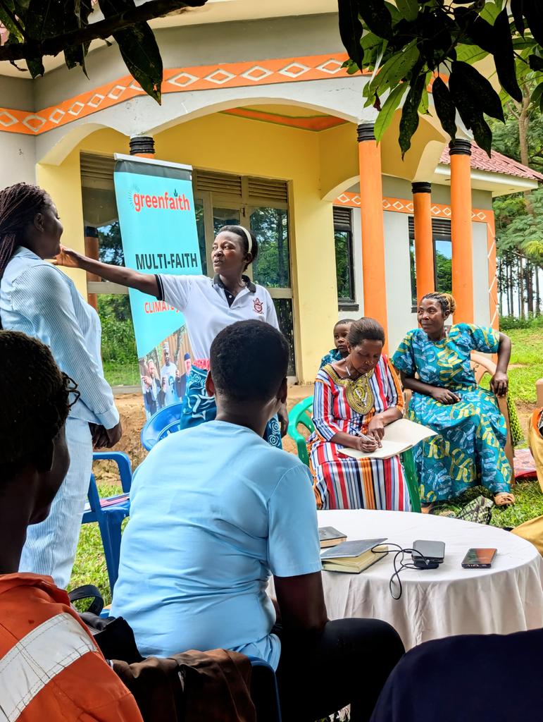 ArijukaA74659's tweet photo. Building such grassroots is a key to put EACOP to a hault and champion renewable energy solutions that actually serve the communities across East Africa https://t.co/CAe7a2ddBT