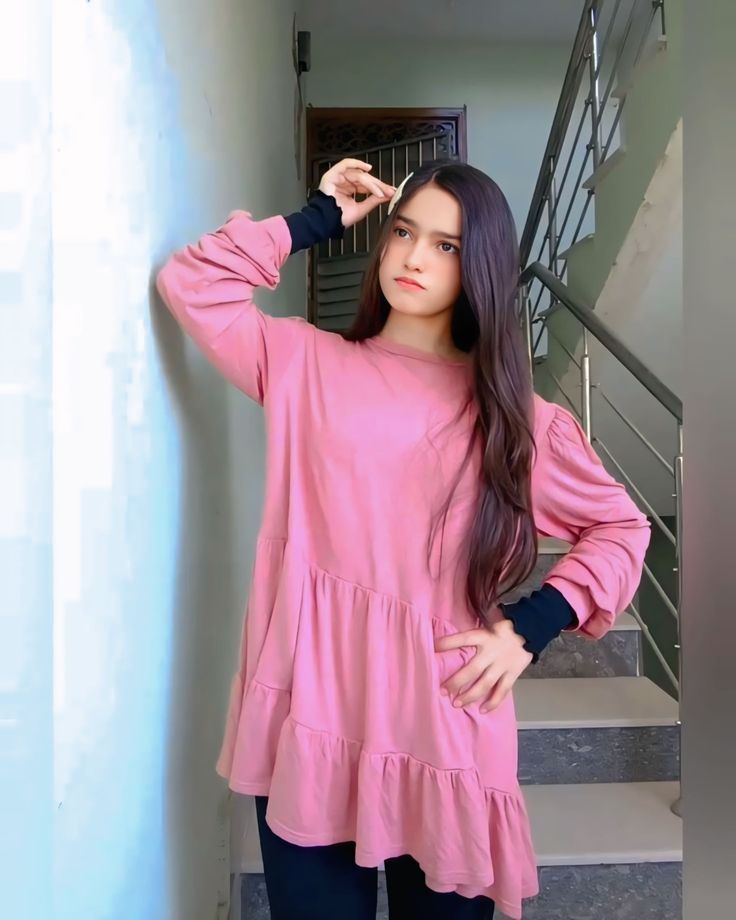 Hira khan tweet media