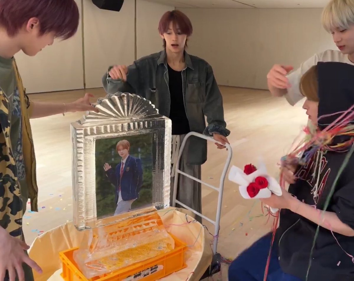 Lemon_mimi_'s tweet photo. 미친 경민이 진짜 동결건조함ㅜㅋㅋㅋ https://t.co/wGgrZkzhfu