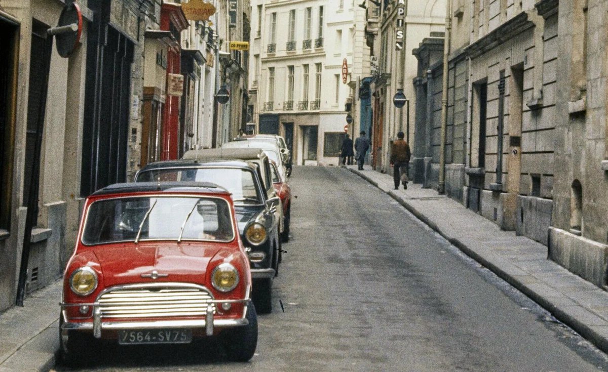 YannRobichon's tweet photo. Happy #MiniMonday / #MondayMini!...
#Auto #Automobile #Automobiles #Autos #Car #CarHistory #Cars #CarsHistory #ClassicCar #ClassicCars #ClassicMini #Coupé #HistoryMini #Mini #MiniClassic #MiniLife #Photo #Photographie #Photography #RetroCar #Retrocars #VintageCar #VintageCars https://t.co/B2Fx4fLrFi