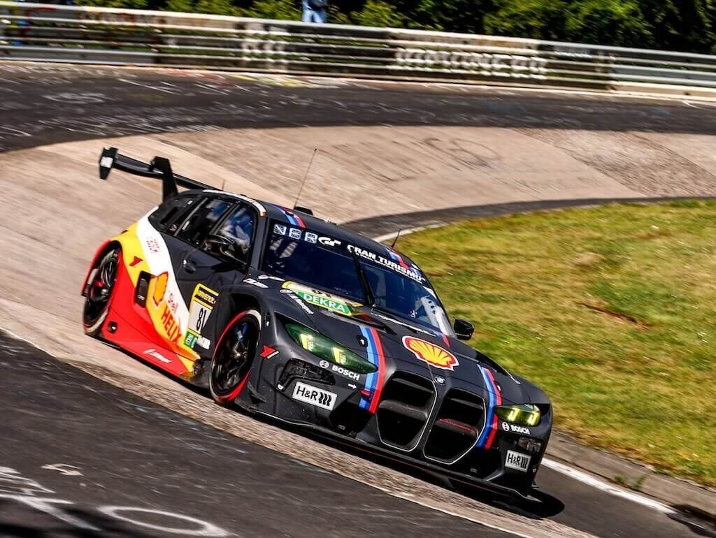 YesWeCar tweet media