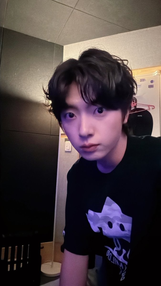 🐧🐈‍⬛👽 (@hyun9niverse) / Posts / X