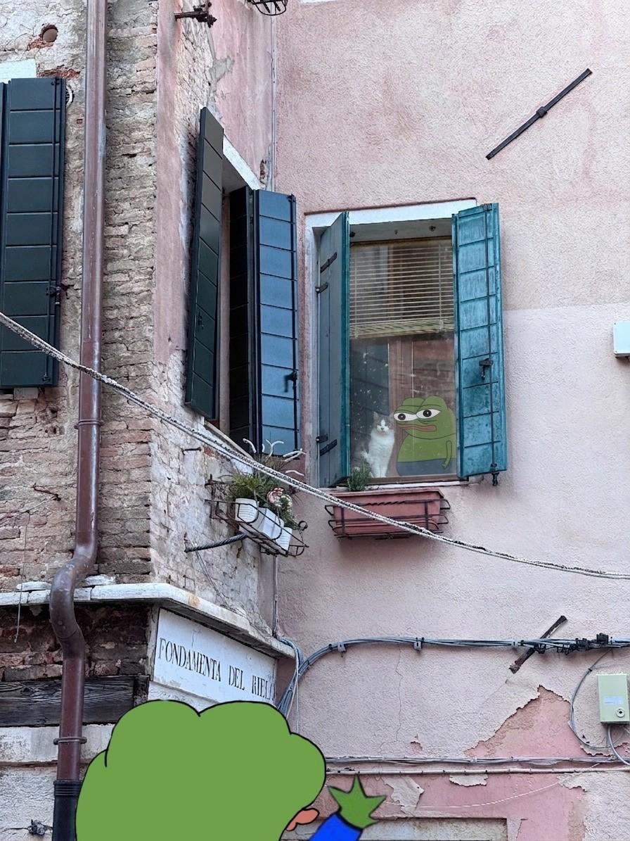 Apu Apustaja tweet media