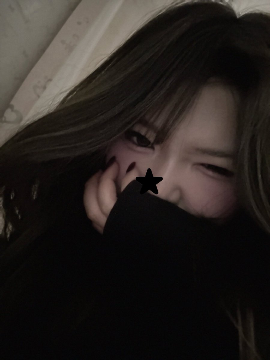 uni_uni789's tweet photo. 禁煙もダイエットも頑張ってるから褒めて😸
 #いいねでＤＭ https://t.co/it36zISs7T