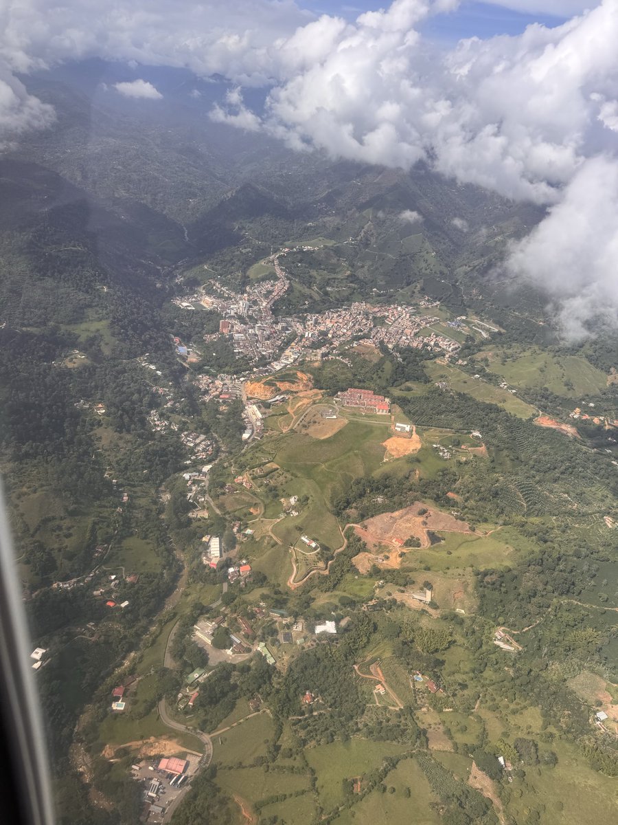 Aníbal Gaviria Correa tweet media
