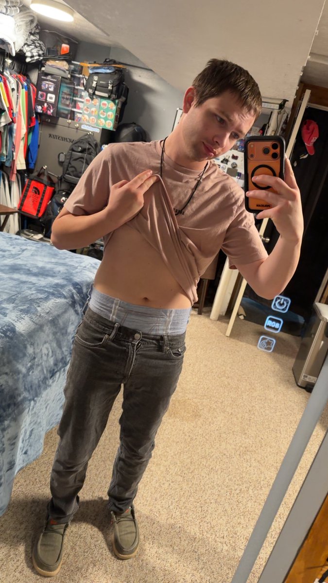 Diapered Brat tweet media