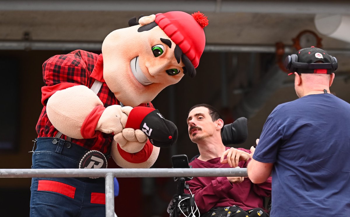 REDBLACKS's tweet photo. fan fest 2026 was a special one ♥️
thanks to our members of RNation who enjoyed samples from the food & beverage menu this season from @tdplace_Levy, saw exciting on-field play, and got to meet the players!
see you for our pre-season game on May 29 vs. @MTLAlouettes 👋 https://t.co/05woHSony1