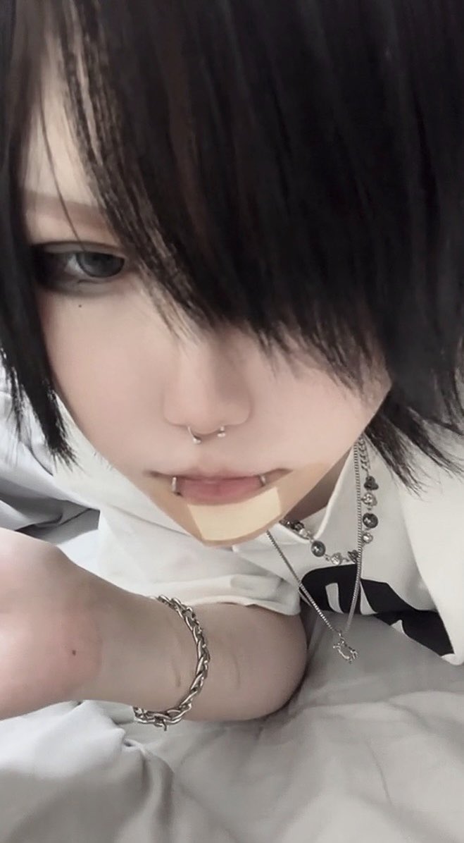 絶対的666666 tweet media