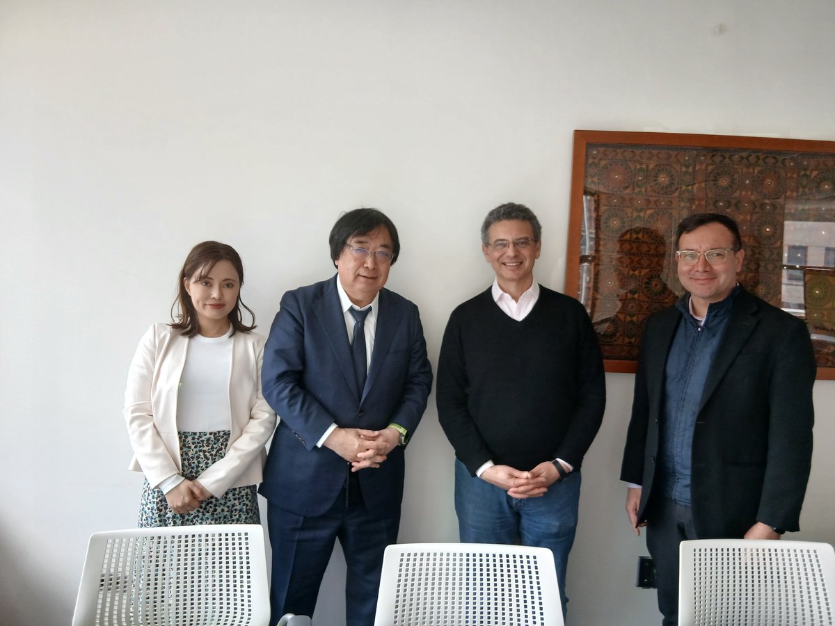 yasushi_kudo's tweet photo. ペドロ・コンセイソン人間開発報告書室長@pedrotconceicaoと率直な議論をすることができました。世界秩序が再構築される動きの中で、国連がどのように連動していくのか、UNDPが取り組んでいる分析もふまえながら、意見交換を行いました。#国連 #UnitedNations https://t.co/hGMXBU49WY