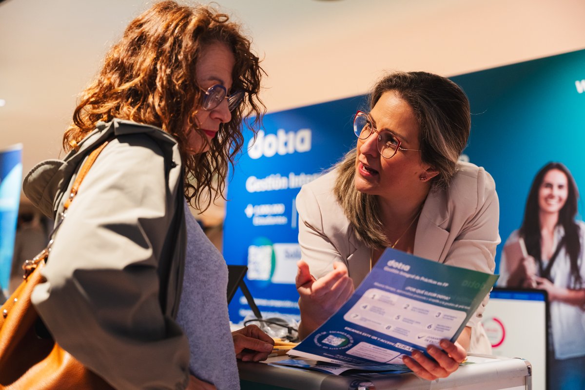 fp_empresa's tweet photo. 👏Damos las gracias a los expositores del #12CongresoFP por su participación, innovación y compromiso con la FP.
🔹Han convertido este encuentro en un espacio de aprendizaje, colaboración y conexión.
@Seabery @viaoffice_es #Dotia @GoldenmacEDU https://t.co/osyt1BqwWy