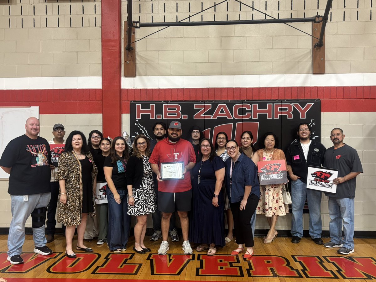 NISDZachry's tweet photo. Congratulations to Mr. Esteban Mireles, Tx History Teacher who was recognized today as The State Association of Texas Pioneers “Texas History Educator of the Year” https://t.co/gcknyMx6jF