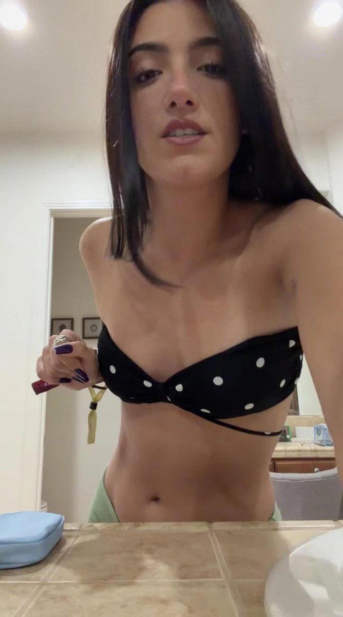 zamanicynthia's tweet photo. you’d love to kiss my perfect heels, wouldn’t you, pet?🥵

it’s almost the weekend… but your cashcock is already throbbing😩

go on; take a lunch break, lock yourself in the bathroom, and start pumping for mommy😈

findom paypig catfish femdom Charli https://t.co/Ewg1WwZqUF