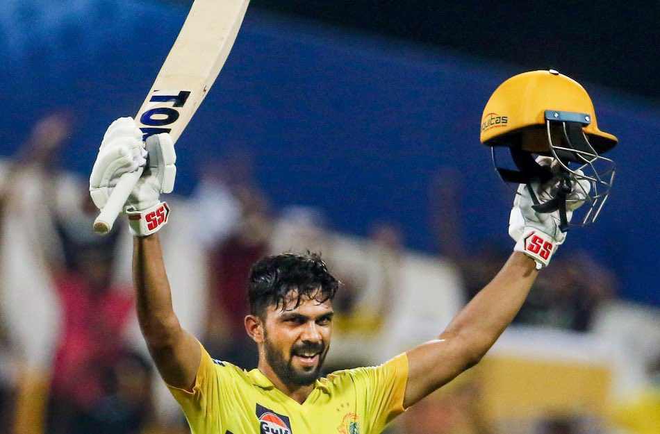 Rish_hsome's tweet photo. Hey My Ruturaj, I beg you to not to score a ton today that too with a strike rate of 200+ 

#Jinxing #CSKvsSRH https://t.co/9nYVvd8Lgq