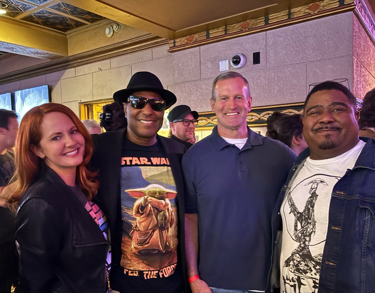BeccaAStockton's tweet photo. Fun times at the Cast &amp; Crew screening of The Mandalorian and Grogu last night! Jon Favs really features the creatures of the Star Wars universe in this one. The crew worked hard bringing them all to life, &amp; I could not be more grateful to know such talented &amp; incredible humans. https://t.co/boxPSpNj7J