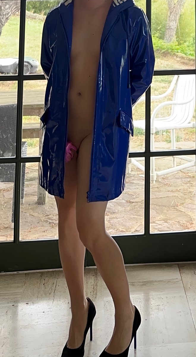 SissyAurelie tweet media