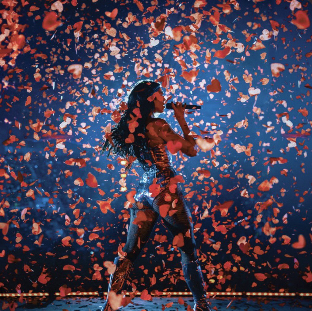 Dua Lipa México tweet media