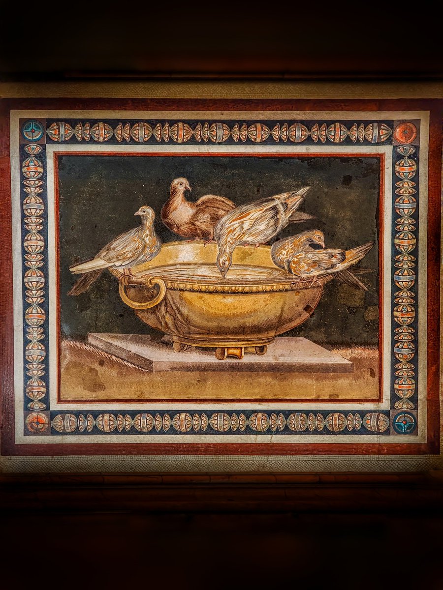 antmoose's tweet photo. #MosaicMonday takes us to the #CapitolineMuseums in #Rome to find the most famous #mosaic in history, a copy of a work in #Pergamon by the mosaicist #Sosus, found at #VillaAdriana in 1737. It had many copies subsequently, and became a kind of shorthand for #classical taste. 🧵 https://t.co/4X033OxZn2