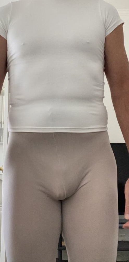 Sissy Ballerina tweet media