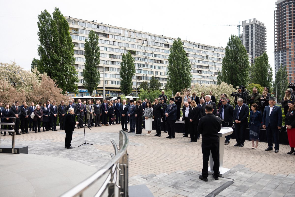 Embassy of Ireland in Ukraine tweet media