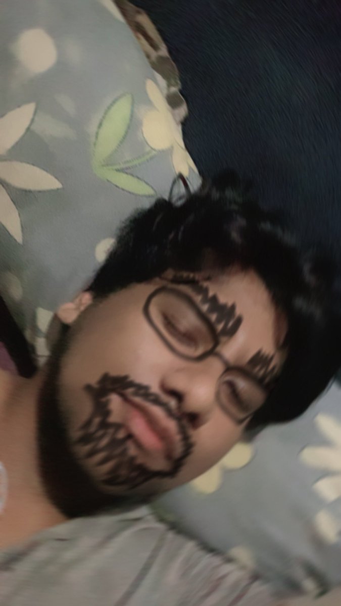 kylloxmillo_ tweet media