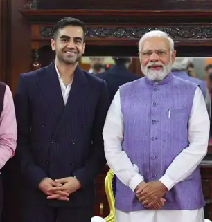 karmainbloom01's tweet photo. @Pooldtrident @nikhilkamathcio @joinditto @HDFCERGOGIC @irdainsurance @irdaindia @nikhilkamathcio  may not meet your formal educational criteria (diploma holder), but still In New INDIA @narendramodi @BJP4India  The C word works everywhere, welcome to the realities of the “New India.” @irdaindia @FinMinIndia @EduMinOfIndia  @HDFCERGOGIC https://t.co/IITdZuynKG