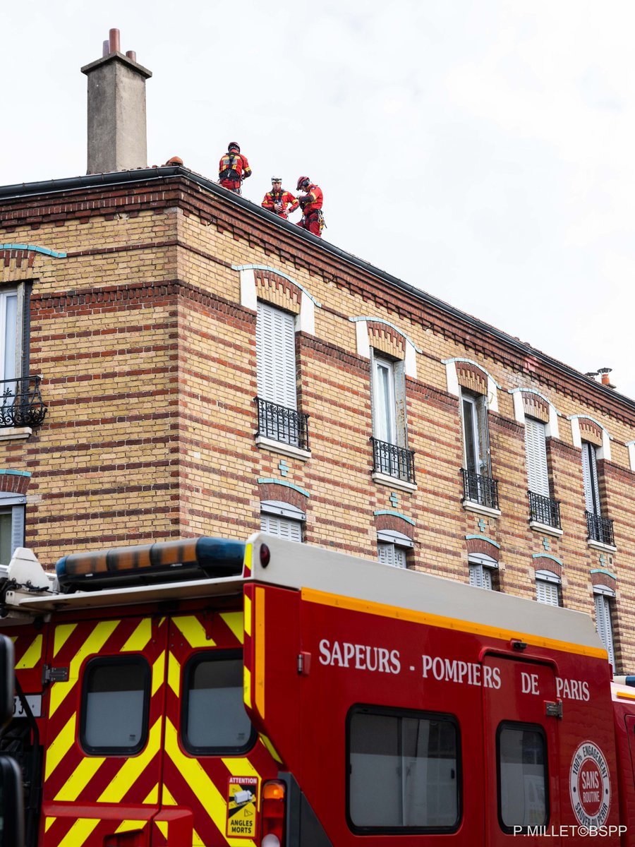 PompiersParis tweet media