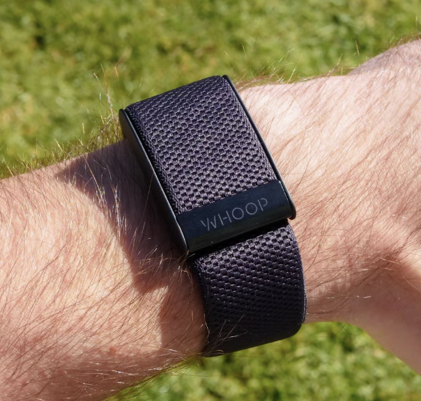 madison_fiore's tweet photo. Is it correlation or causation that I got into the best shape of my life while wearing an Apple Watch every day?

Tracked everything.

Then I bought myself a watch I’d always wanted, stopped wearing the Apple Watch, and slowly lost a ton of momentum over the few months.

Made me realize the watch wasn’t making me fit.
It was making me aware.

Now I’m a @WHOOP guy.

But feels like Apple is missing a huge opportunity for a fitness tracker that ISN’T a watch so people can wear real watches while staying in the Apple ecosystem.