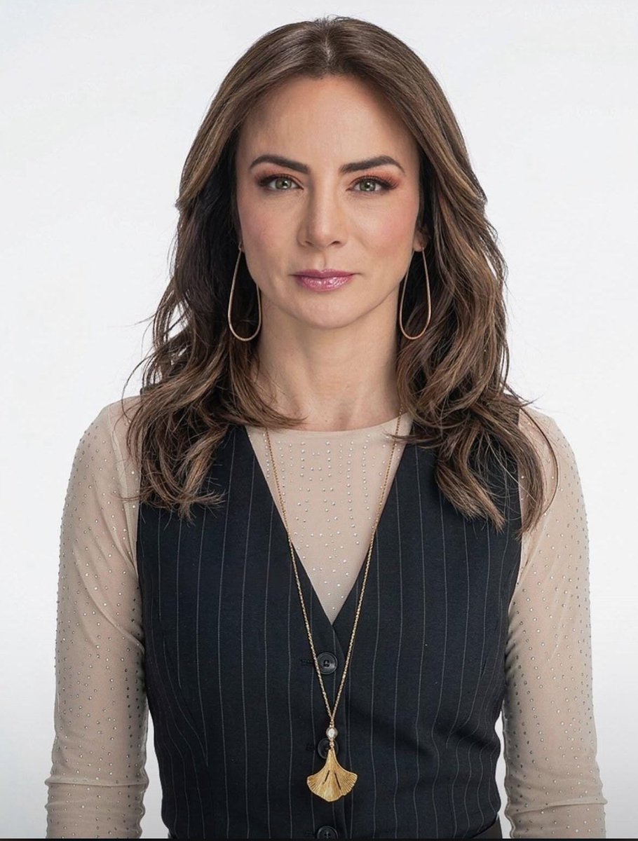 maruchisyya's tweet photo. HOY REGRESA LA REINA DE LAS TELENOVELAS😍 https://t.co/E9kmDYNFsw