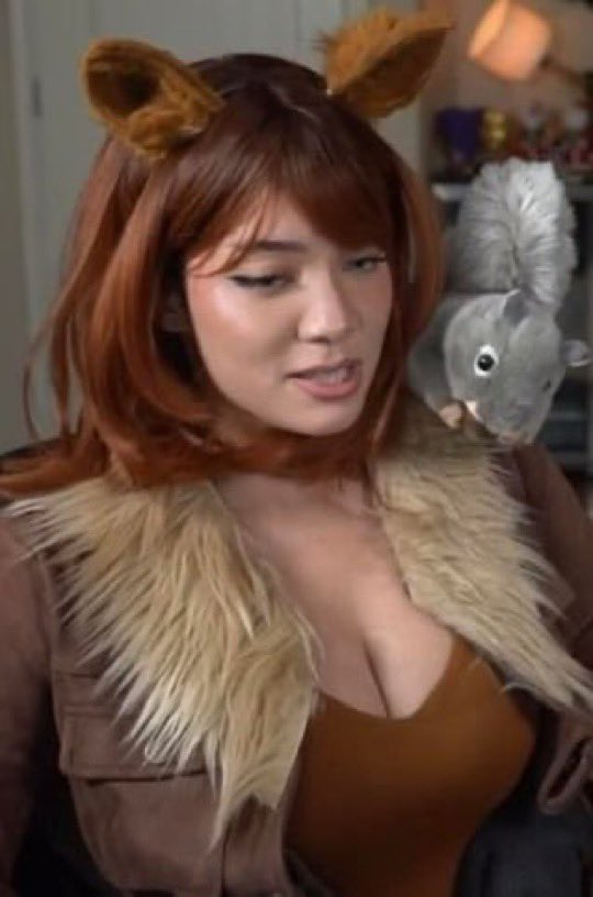 ValkyraeLuvr tweet media