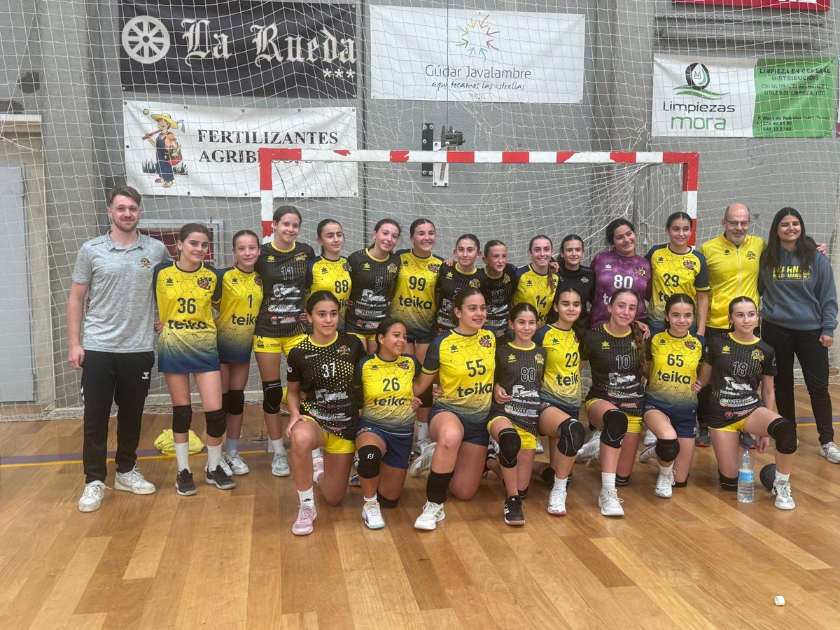 balonmanolajota's tweet photo. AMISTOSOS | 📍 Mora De Rubielos

Este fin de semana nuestros equipos cadetes e infantiles femeninos se desplazaron hasta Mora de Rubielos para medirse al @balonmanomarni de ambas categorías. https://t.co/AV15zVR42S