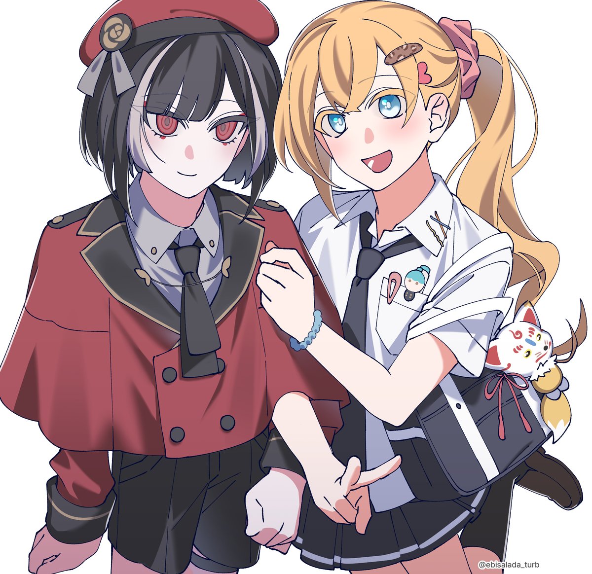 えびさらだ tweet media