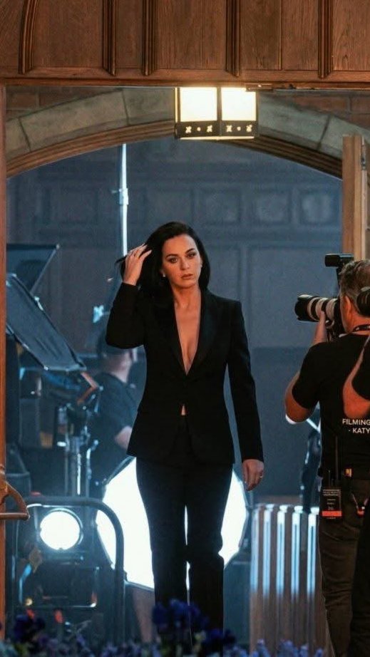 Tudo Katy tweet media