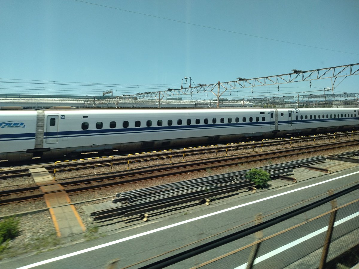 Peetaro0's tweet photo. バイバイSANUKI( ´:ω:` )讃岐うどん最高でした。でも一番美味しかったのは母親のお味噌汁でした。私の作るのと全然違った。レベチ。
2店舗同時に見るって中々(ｲﾔ結構)ハードだったけどなんとかなった😂
店長に正解なんてないから私らしくやるだけ。経験値積ませてもろて感謝です(  ิ-  ิ )←？ https://t.co/KFkuPXhl7l