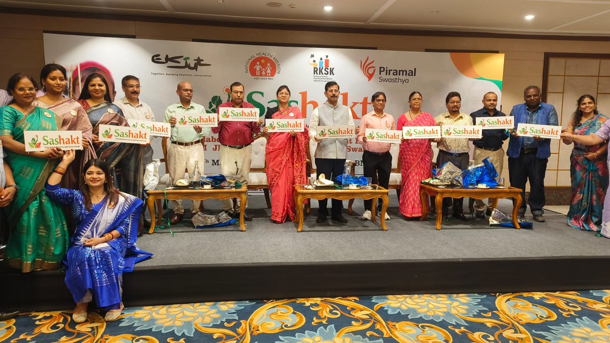HLTH_JHARKHAND's tweet photo. झारखण्ड की जनजातीय किशोरियों को स्वास्थ्य, पोषण और नेतृत्व से जोड़ने की नई पहल — “सशक्त” का शुभारंभ।
राष्ट्रीय स्वास्थ्य मिशन, झारखण्ड द्वारा शुरू यह कार्यक्रम किशोरियों के समग्र विकास और सशक्तिकरण की दिशा में महत्वपूर्ण कदम है।

#Sashakt #KishoriSashaktikaran #TribalHealth https://t.co/50TU80DmnV