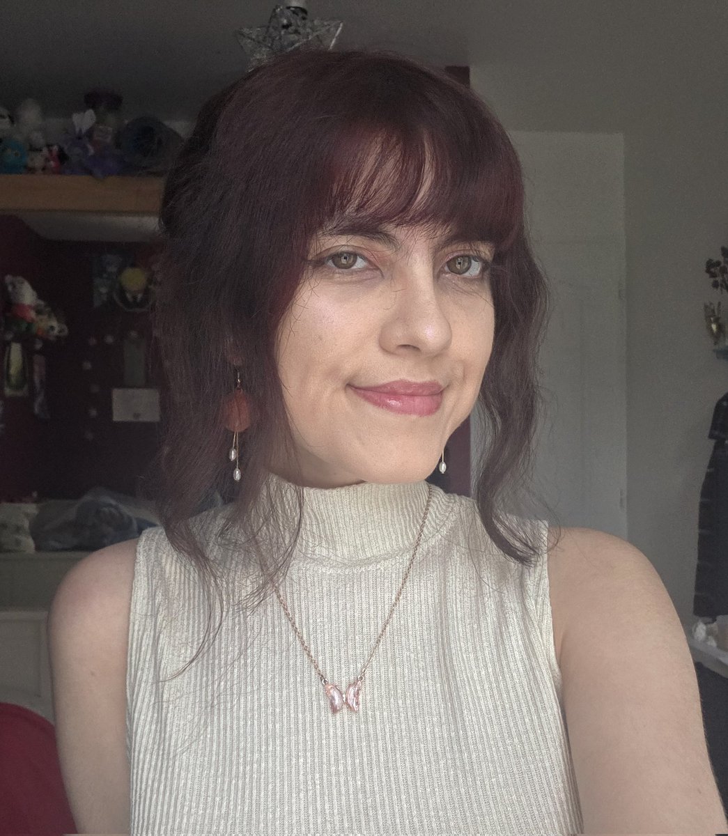 ana_phore_'s tweet photo. Me and a card I think about a lot ! 🌸 https://t.co/0h7ezDaSa1