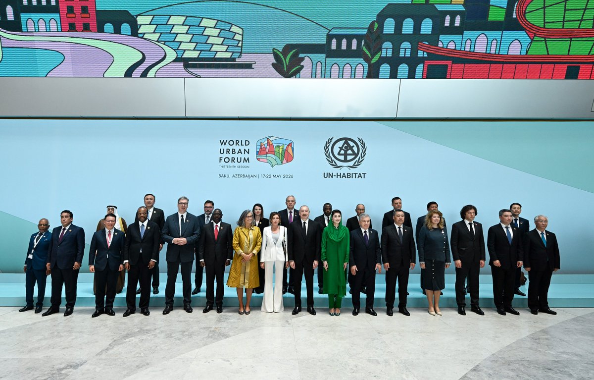 azpresident's tweet photo. Bakıda keçirilən Ümumdünya Şəhərsalma Forumunun 13-cü Sessiyasının (WUF13) açılış mərasimindən birgə foto

#WUF13 #WUF13Azerbaijan
@WUF13Azerbaijan https://t.co/nTCJZGBOd8