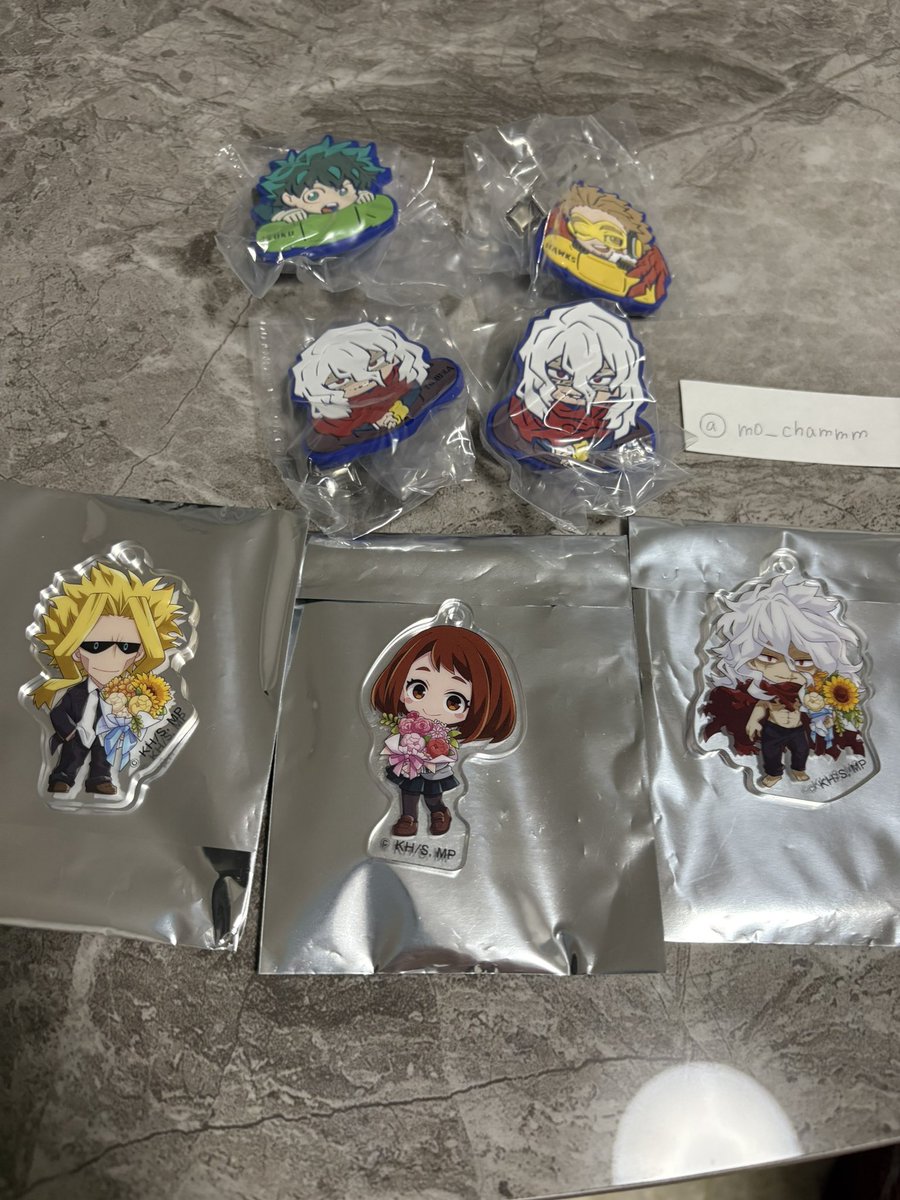 mo_chammm's tweet photo. 【交換】
僕のヒーローアカデミア ガチャガチャ キャラばんちょうこう  ヘアクリップ 
GIGO アクリルキーホルダー

求)轟、異種常闇(轟、常闇関連なんでも検討します＞＜)

譲)オールマイト、緑谷、ホークス、死柄木、麗日

札幌手渡しもしくは郵送
よろしくお願いいたします。 https://t.co/udtX8G4KwT