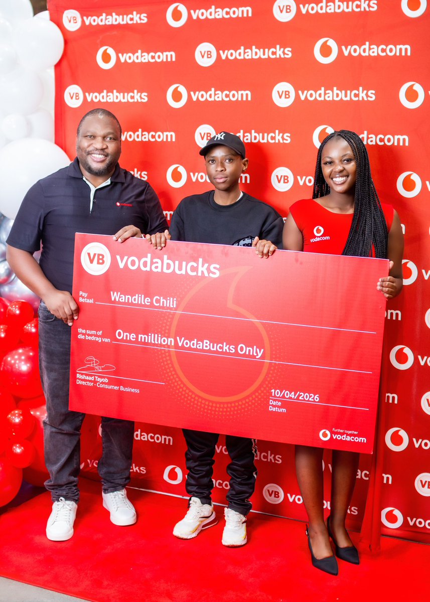 supreme_images's tweet photo. I was shooting a Vodabucks campaign
@Vodacom 

#supreme_images https://t.co/XWiIEfj31e