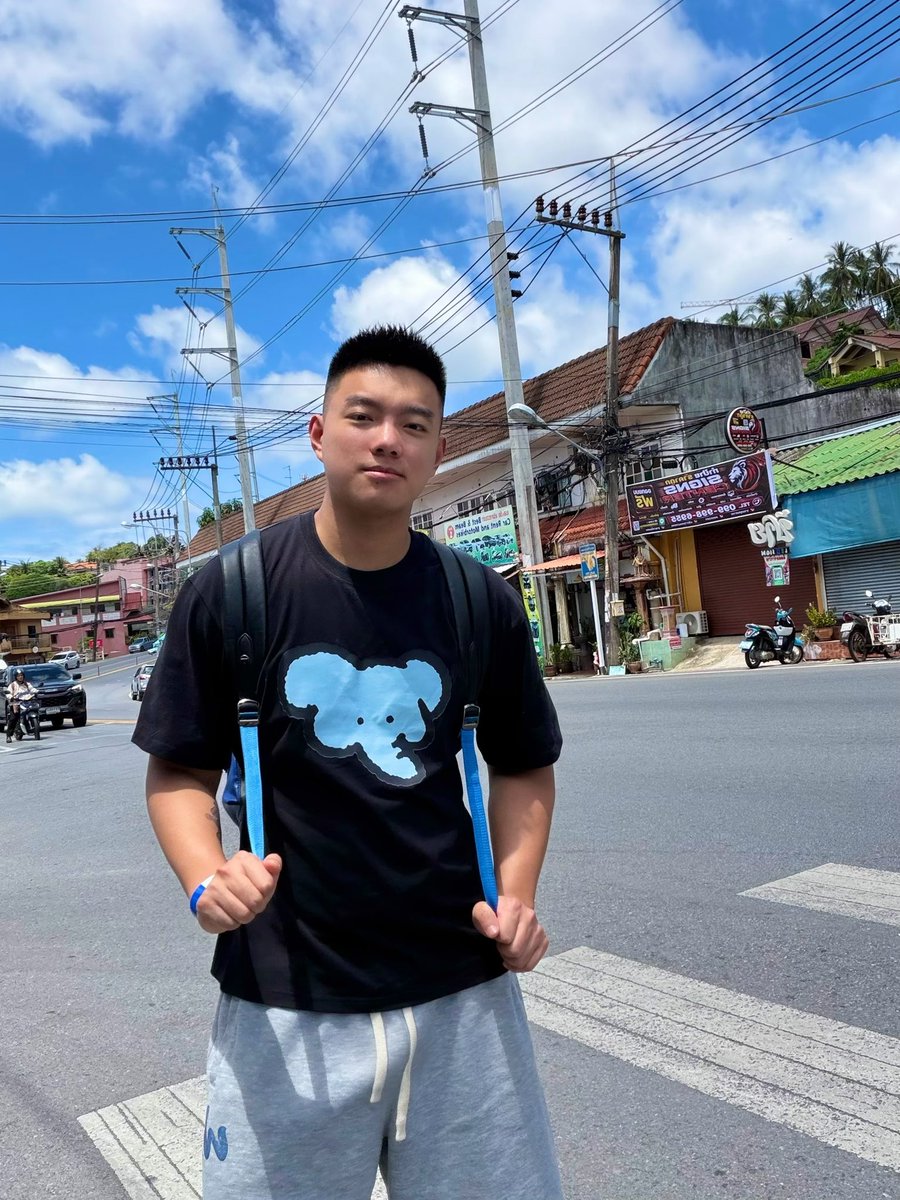 BaoBaoo17's tweet photo. ☀️ https://t.co/1x5DNnlxSw